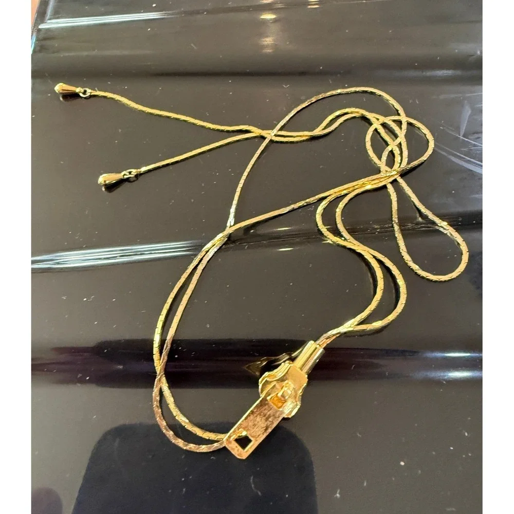 Vintage Gold Tone Zipper Necklace Novelty Statement Jewelry 28